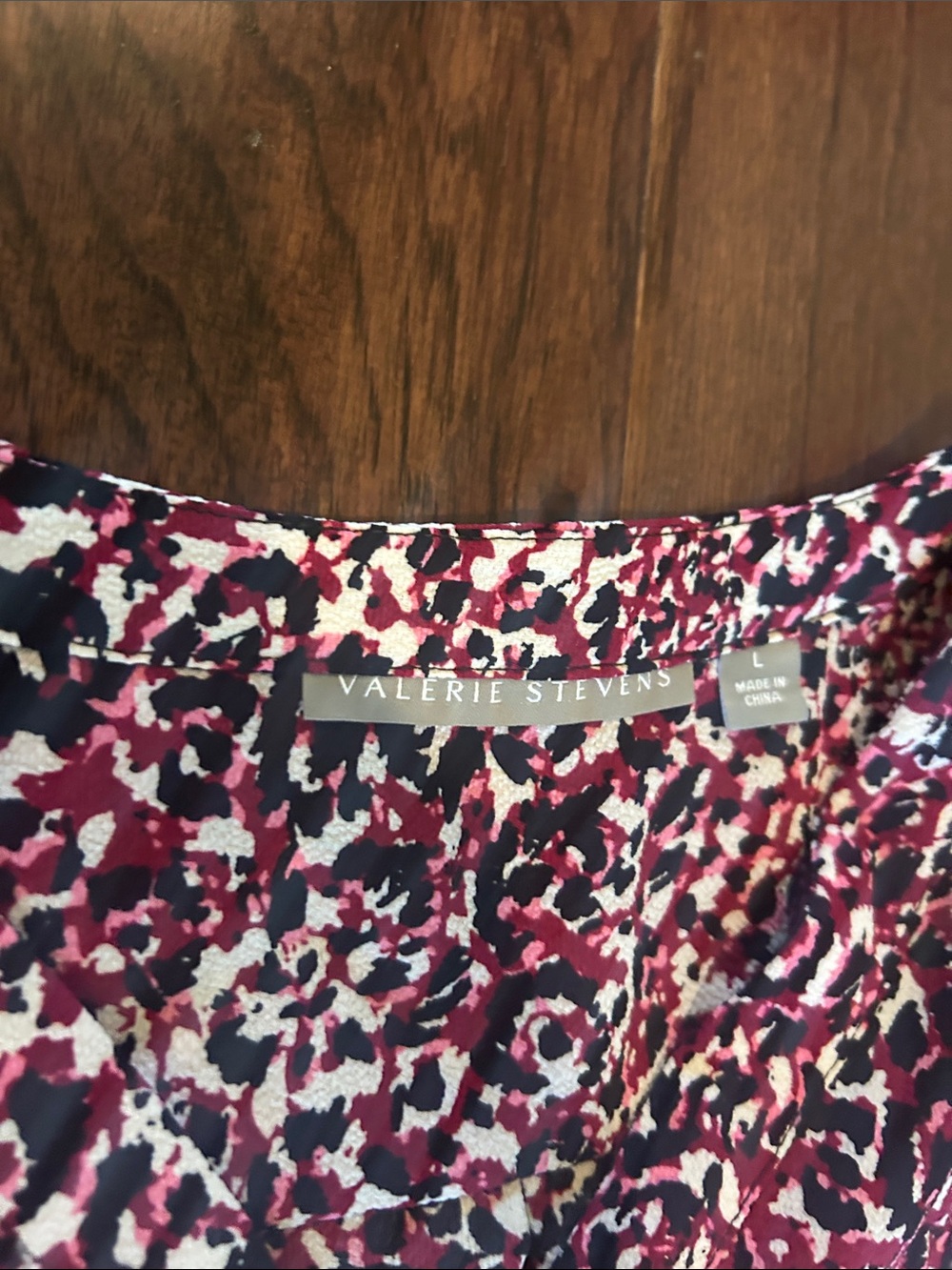 Valerie Stevens Pink & Black Abstract Print Long Sleeve Blouse Front Half Zip - Picture 3 of 4